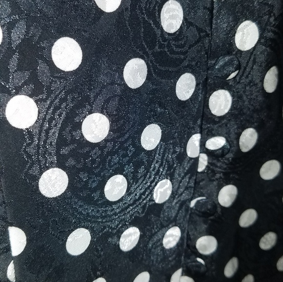 Victoria's Secret - Picture 2 of 2